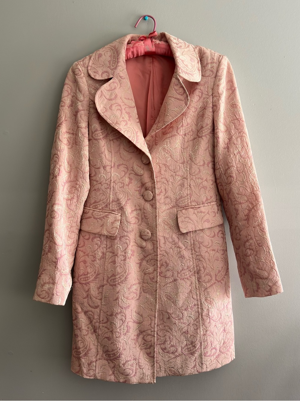 Women's Paisley Textured Trench Coat in Soft Pink